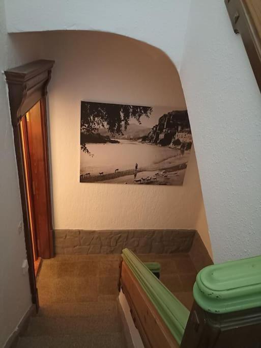Casa Acogedora Con Barbacoa Miravet Exterior foto