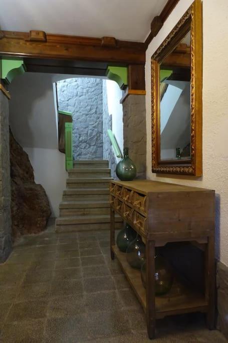 Casa Acogedora Con Barbacoa Miravet Exterior foto